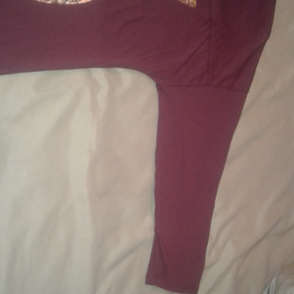 Shirt - Picture 4 of 5